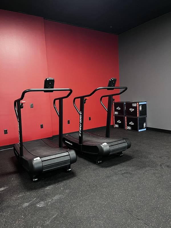 Equipment and space at Athletic Performance Lab, Sandy
